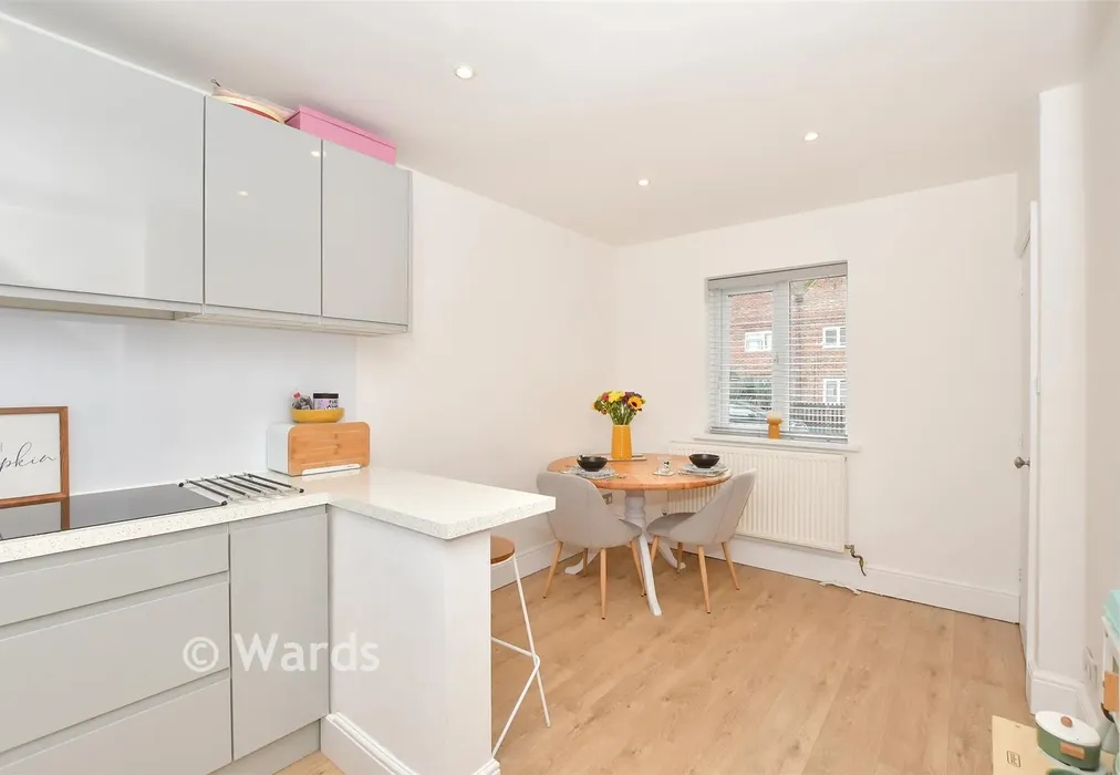 Kitchen/Diner - Tennyson Road, Ashford, Kent - Wards of Kent