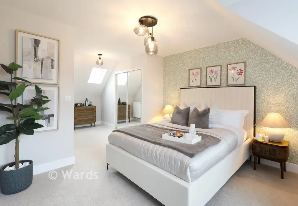 Bedroom 1 Show Home - Dunlin Walk, Scholars Place Iwade, Iwade, Sittingbourne, Kent - Wards of Kent