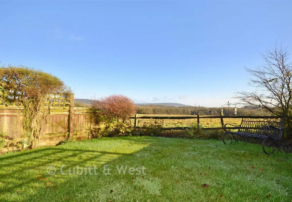 Rear Garden - Larkfield, Ewhurst, Cranleigh, Surrey - Wards of Kent