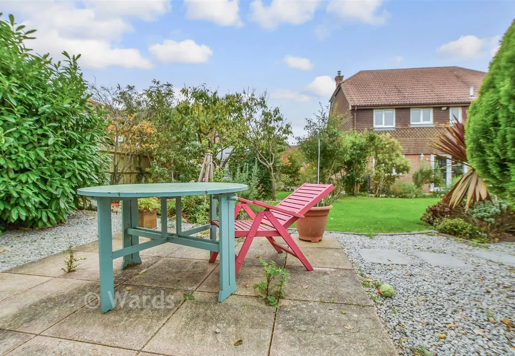 Patio / Decking - Painesfield Close, Burmarsh, Romney Marsh, Kent - Wards of Kent