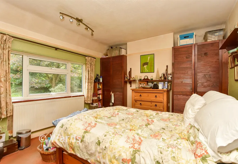 Bedroom 2 - High Street, Eynsford, Kent - Wards of Kent