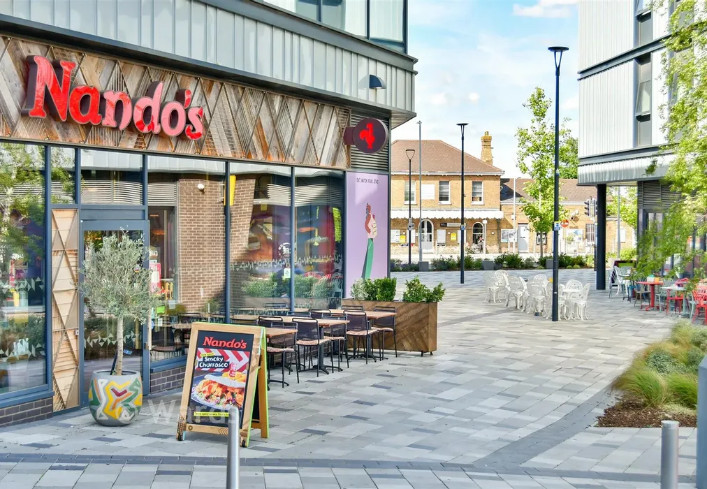 Town Centre - Dunlin Walk, Scholars Place Iwade, Sittingbourne, Kent - Wards of Kent