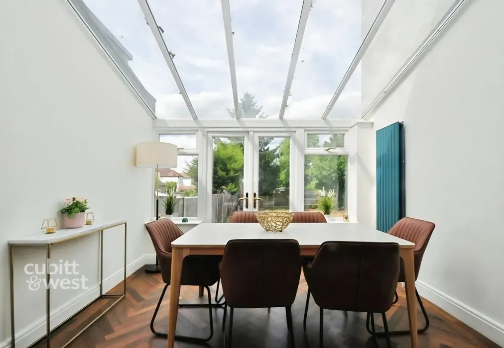 4f15b7c6-Dining - Addiscombe Road Croydon CR0 - Wards of Kent