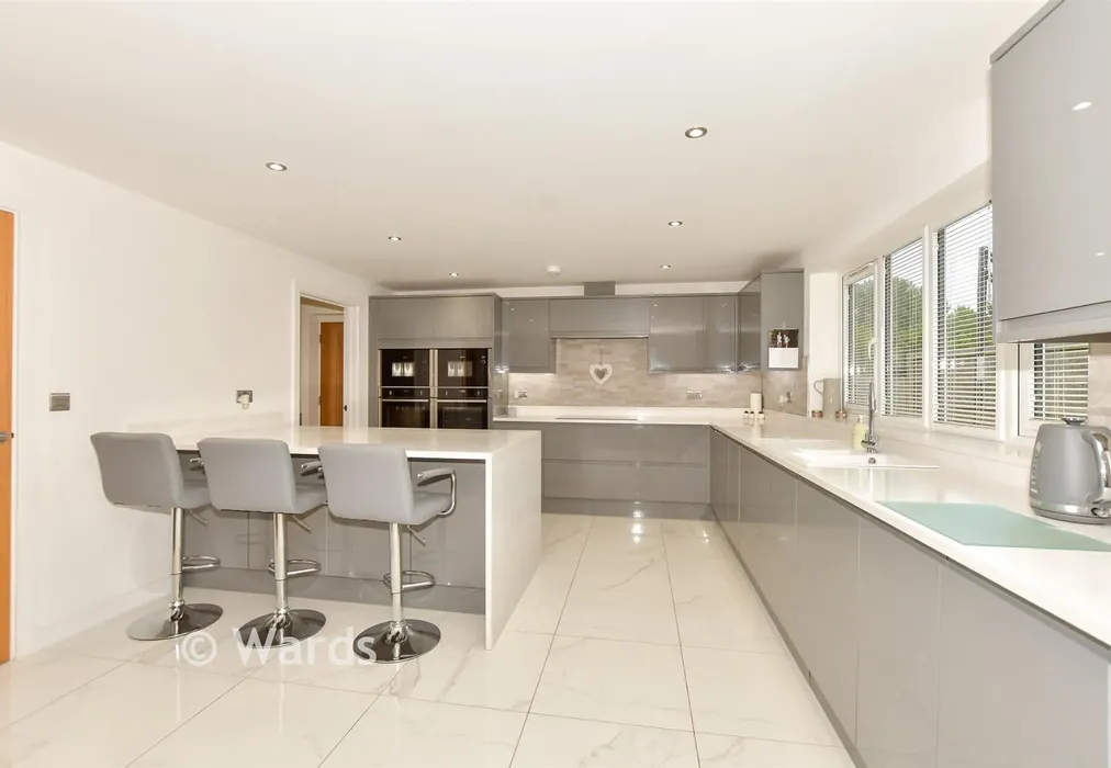 Kitchen/Breakfast/Diner - Lower Road, Temple Ewell, Dover, Kent - Wards of Kent