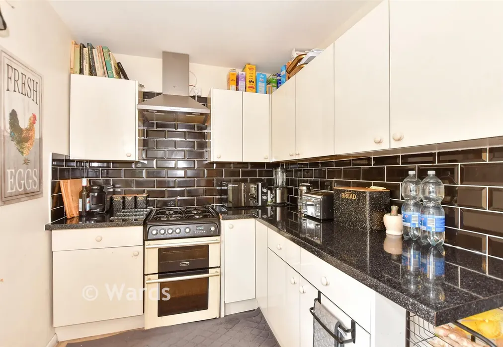 Kitchen - Chaucer Road, Elvington, Dover, Kent - Wards of Kent