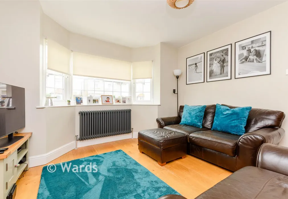 Lounge - Kenmere Road, Welling, Kent - Wards of Kent