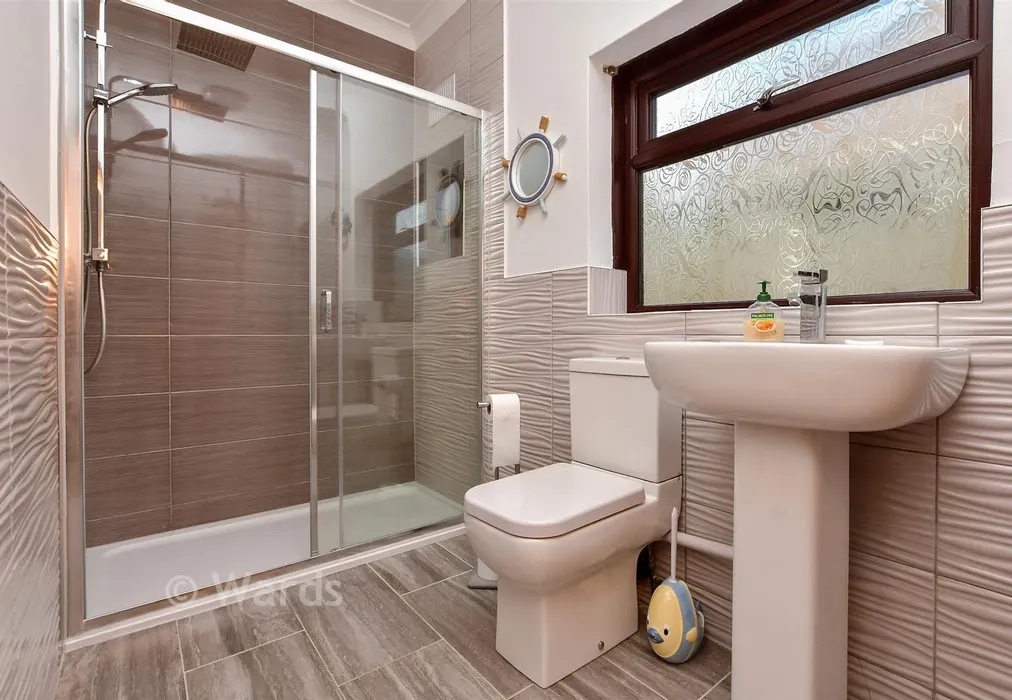 Shower Room - Epple Bay Road, Birchington, Kent - Wards of Kent