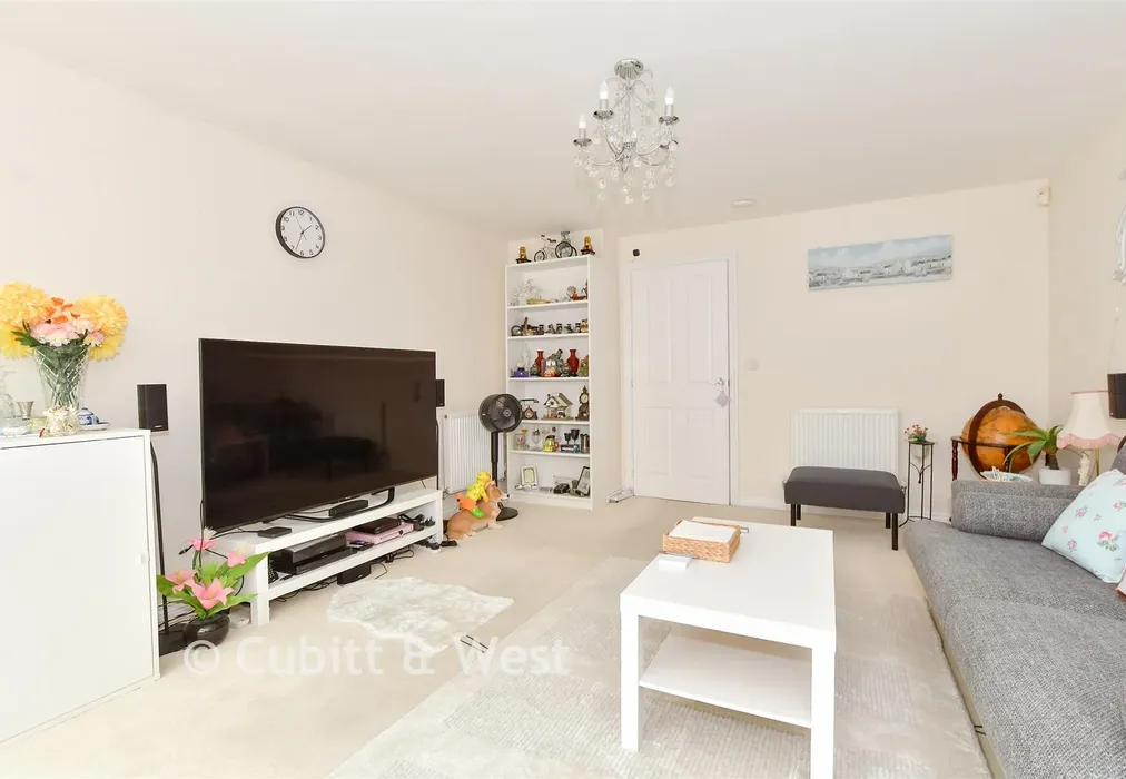 Lounge/Dining Room - Cedar Avenue, Haywards Heath, West Sussex - Wards of Kent