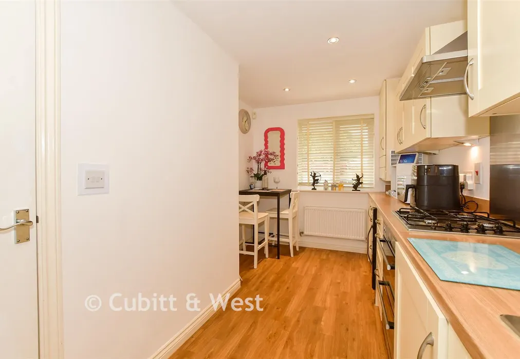 Kitchen - Cedar Avenue, Haywards Heath, West Sussex - Wards of Kent