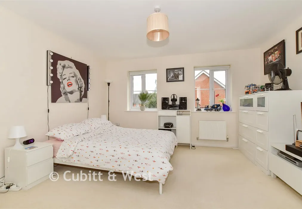 Bedroom 2 - Cedar Avenue, Haywards Heath, West Sussex - Wards of Kent