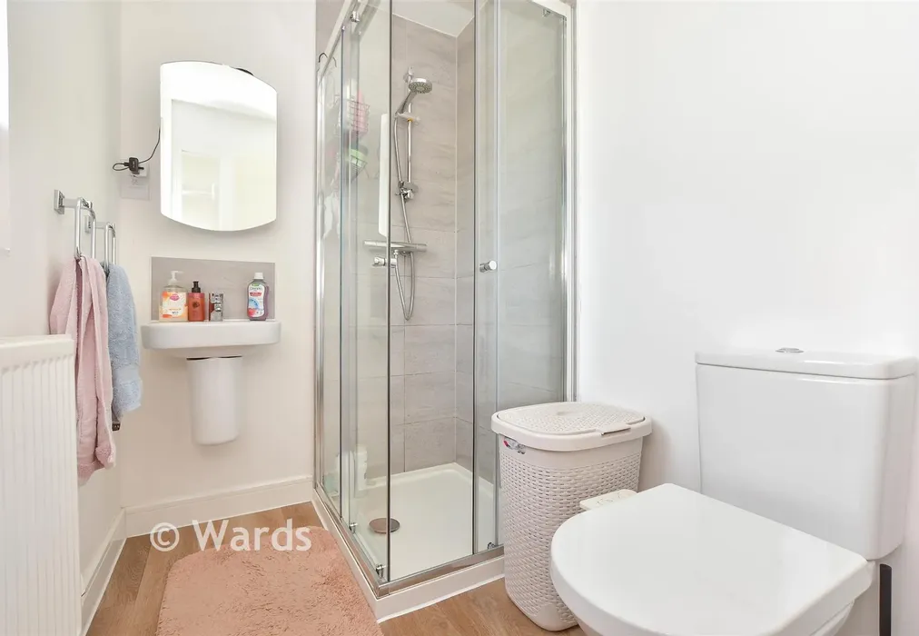 En-Suite Shower Room - Paddock Close, Kingsnorth, Ashford, Kent - Wards of Kent