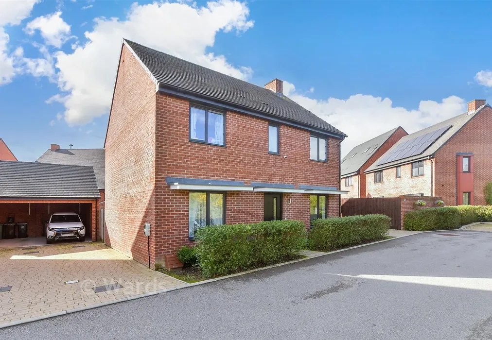 External (Web) - Paddock Close, Kingsnorth, Ashford, Kent - Wards of Kent