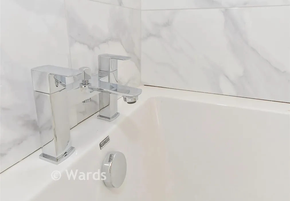 Internal Feature - Dynamo Close, Headcorn, Ashford, Kent - Wards of Kent