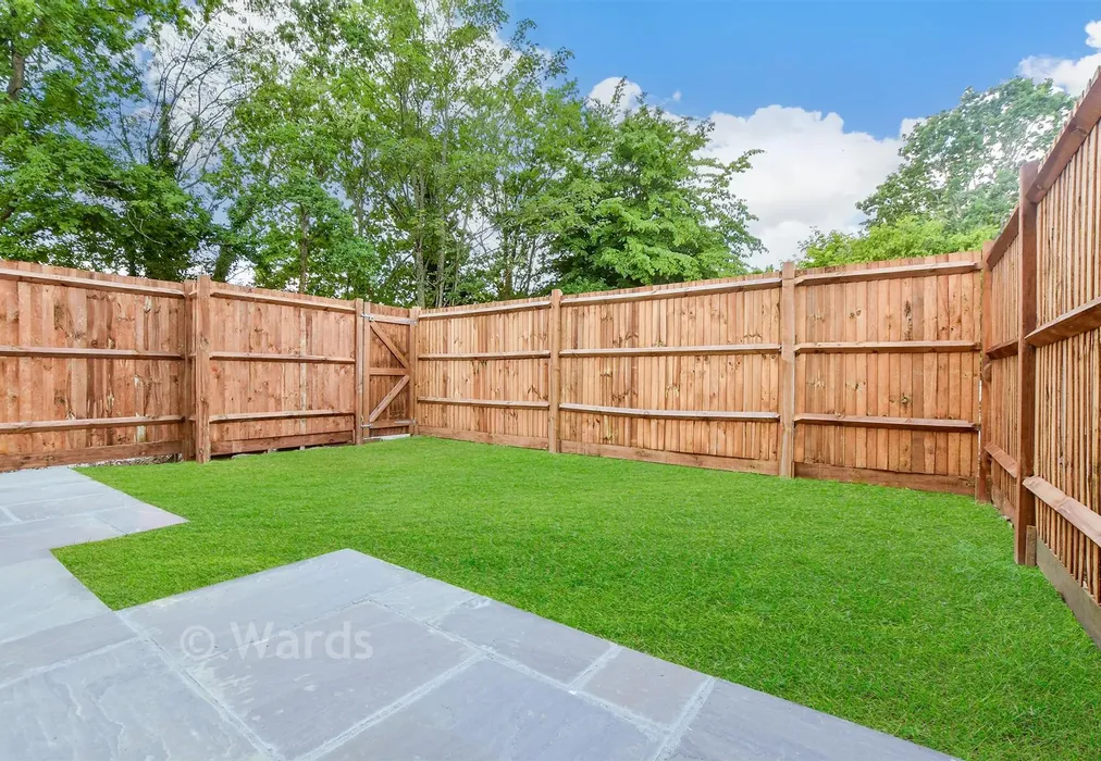 Rear Garden - Dynamo Close, Headcorn, Ashford, Kent - Wards of Kent