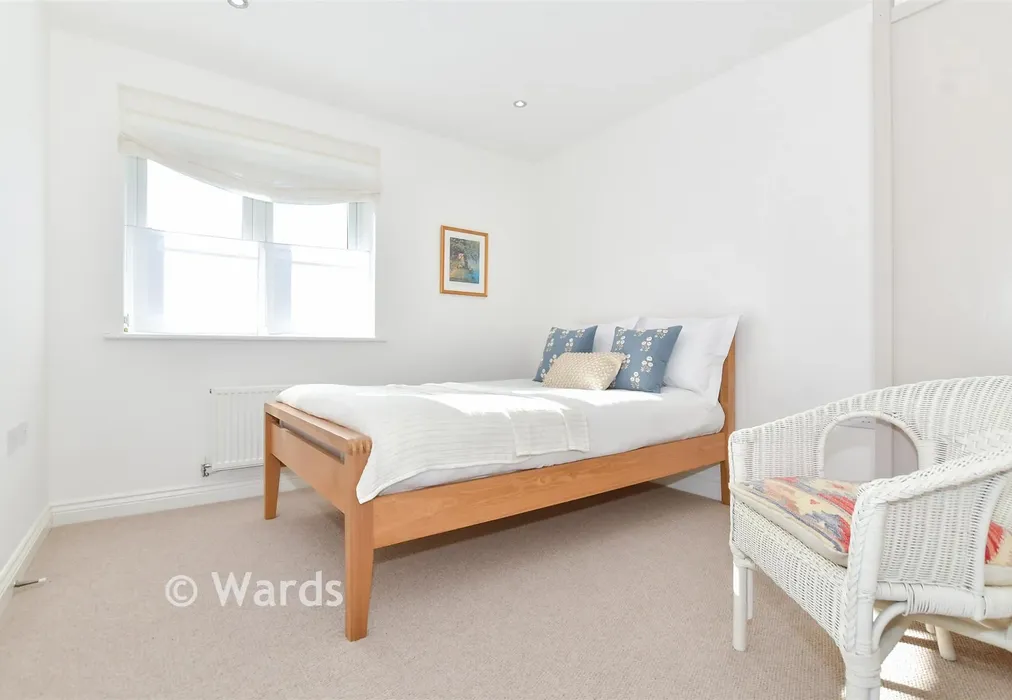 Bedroom 1 - Hadaway Road, Maidstone, Kent - Wards of Kent