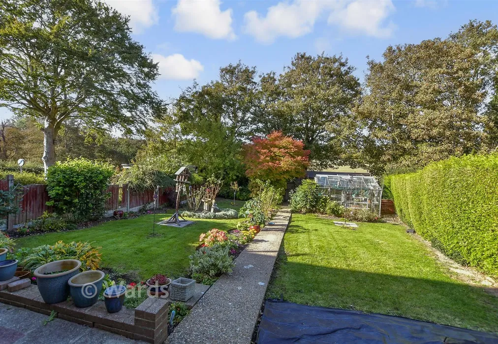 Rear Garden - Union Road, Bridge, Canterbury, Kent - Wards of Kent