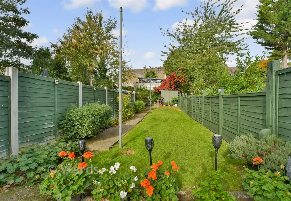 Rear Garden - Montfort Road, Strood, Rochester, Kent - Wards of Kent