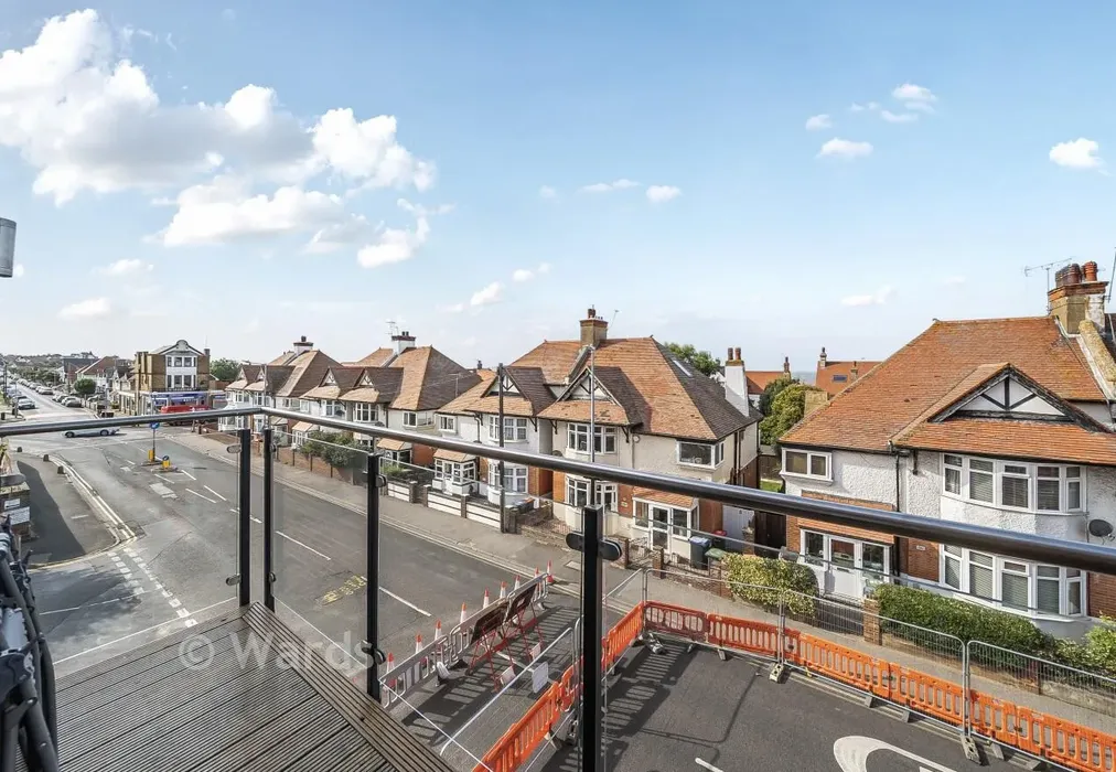 Balcony - Clarence Road, Herne Bay, Kent - Wards of Kent