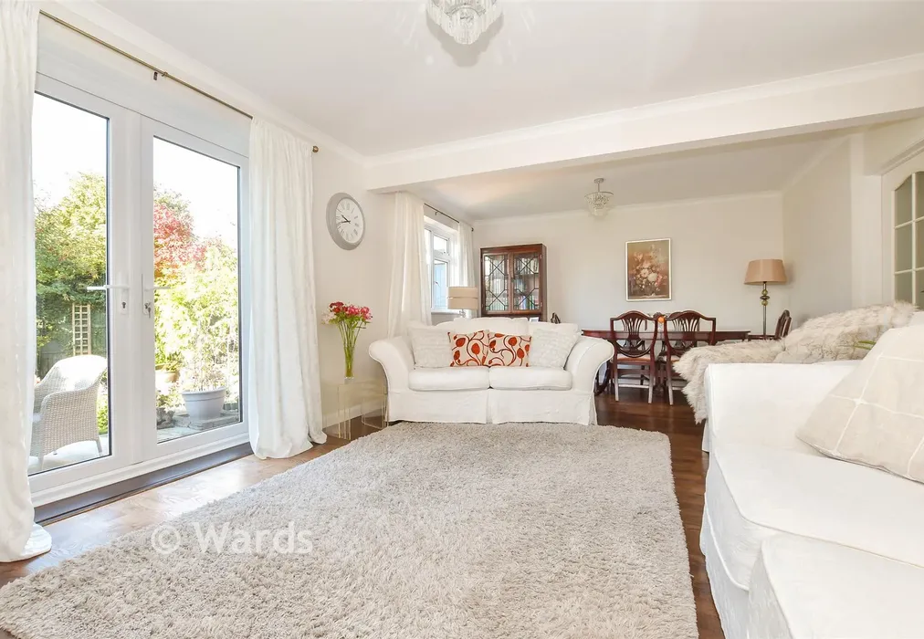 Lounge/Diner - Rosemary Gardens, Whitstable, Kent - Wards of Kent