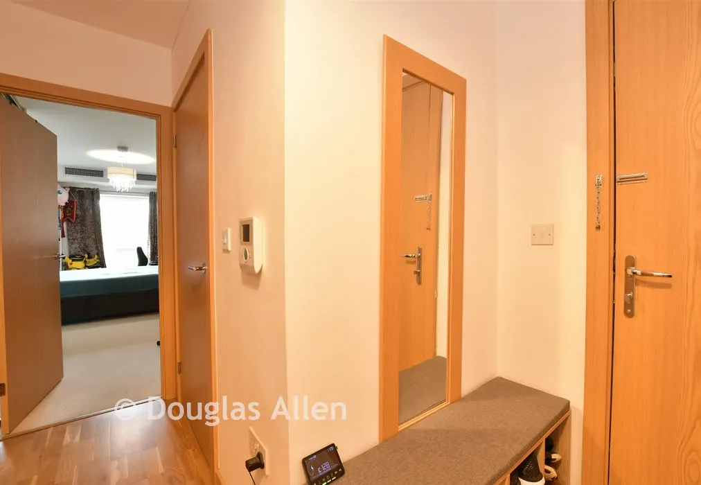 Hallway - High Street, London - Wards of Kent