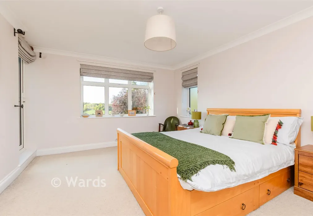 Bedroom 1 - Eynsford Rise, Eynsford, Dartford, Kent - Wards of Kent