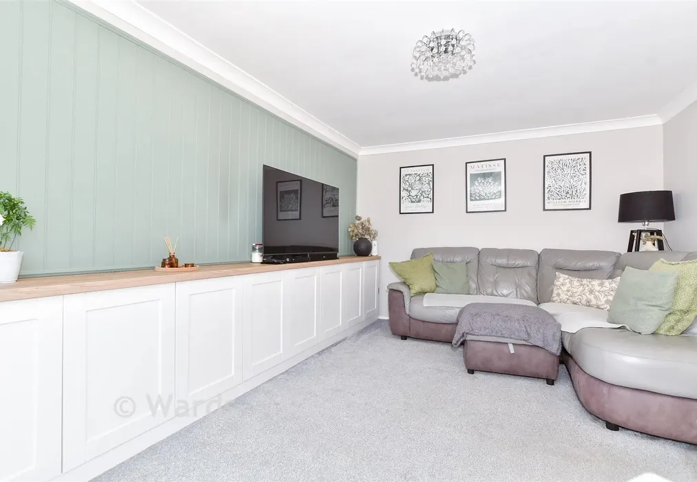 Lounge - Adam Close, Coxheath, Maidstone, Kent - Wards of Kent