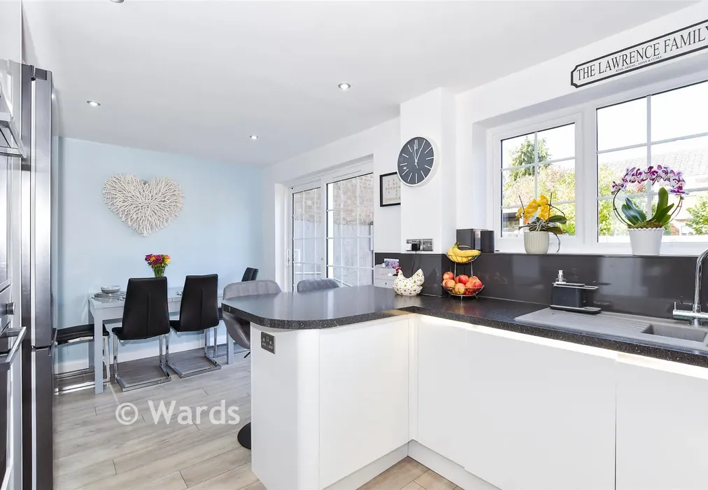 Kitchen/Diner - Adam Close, Coxheath, Maidstone, Kent - Wards of Kent
