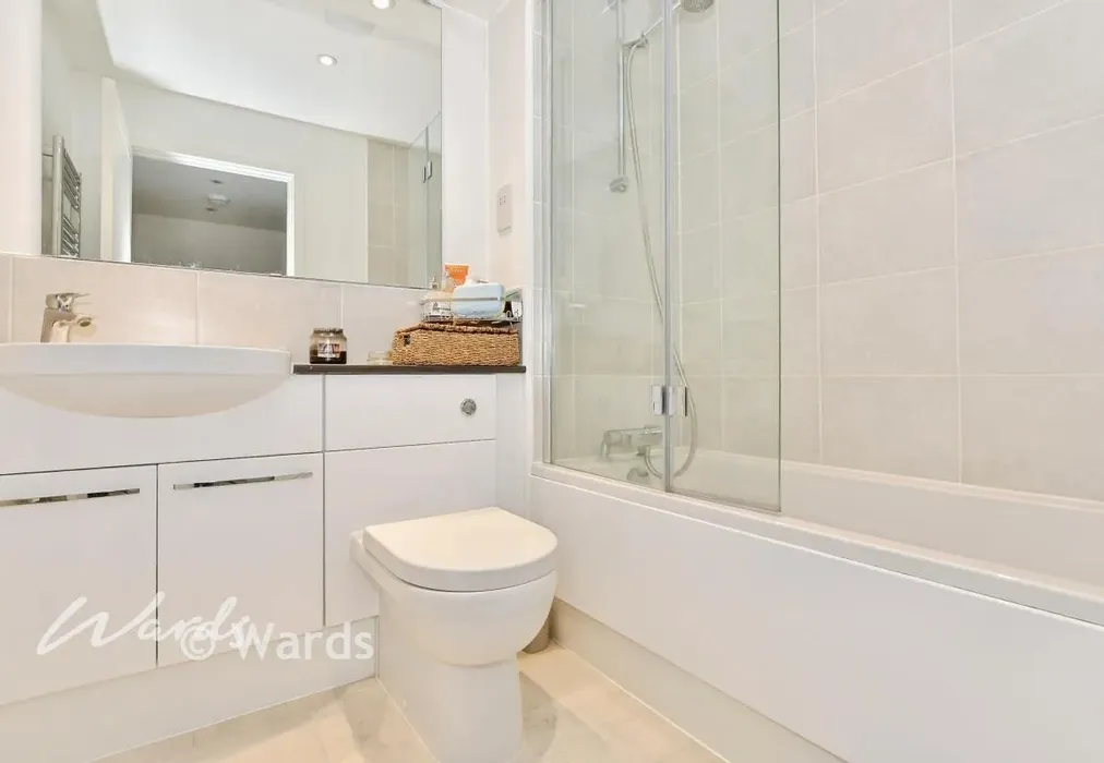 Bathroom - Conference Way, Maidstone, Kent - Wards of Kent