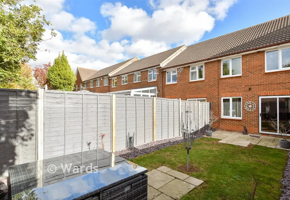 Rear Garden - Buckthorne Road, Minster-On-Sea, Sheerness, Kent - Wards of Kent