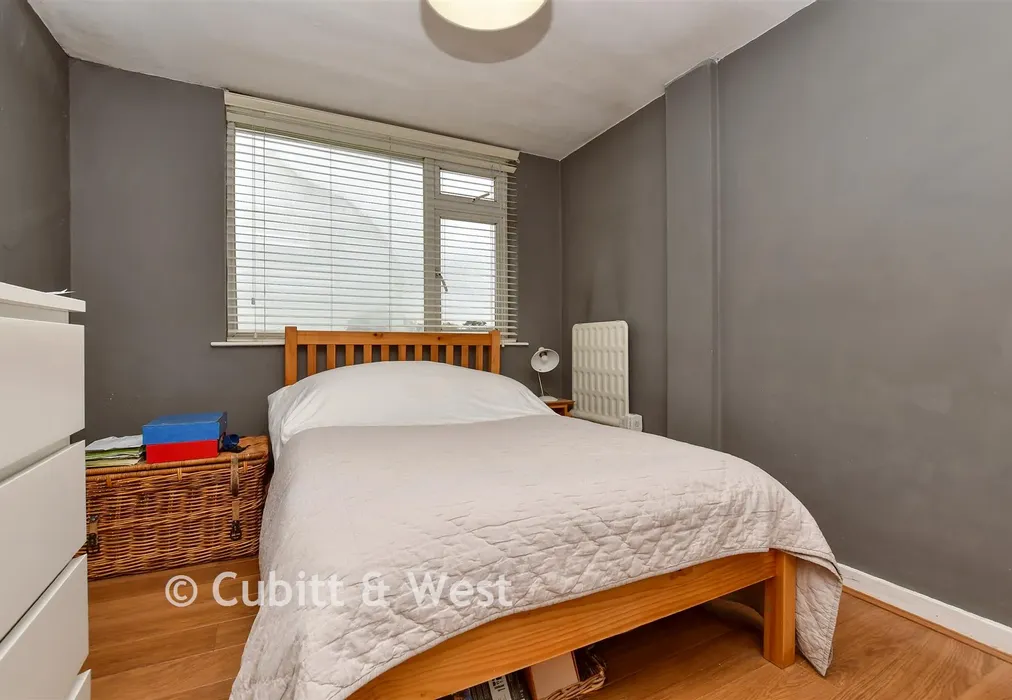 Bedroom 2 - Lodge Road, Wallington, Surrey - Wards of Kent