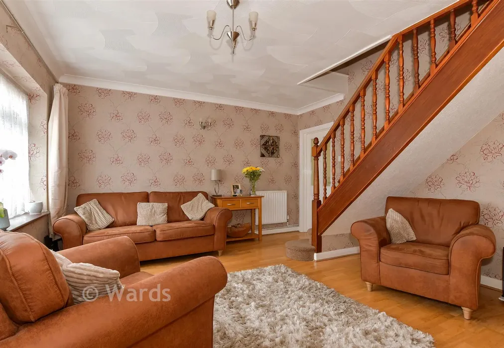 Lounge - Havisham Road, Gravesend, Kent - Wards of Kent
