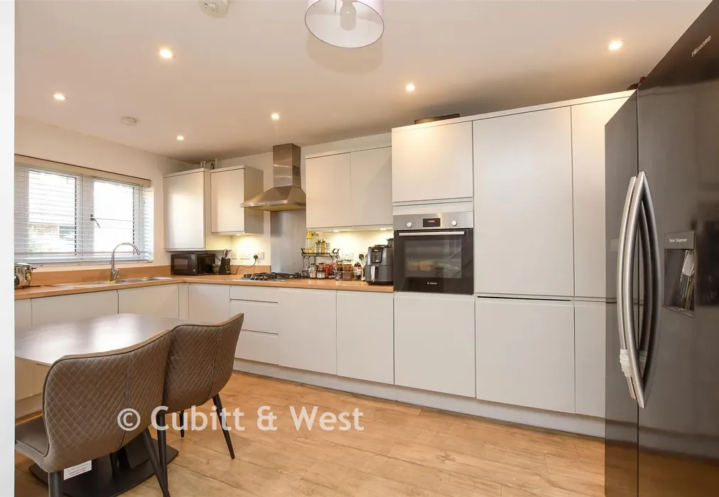 Kitchen/Diner - Tern Avenue, Horsham, West Sussex - Wards of Kent