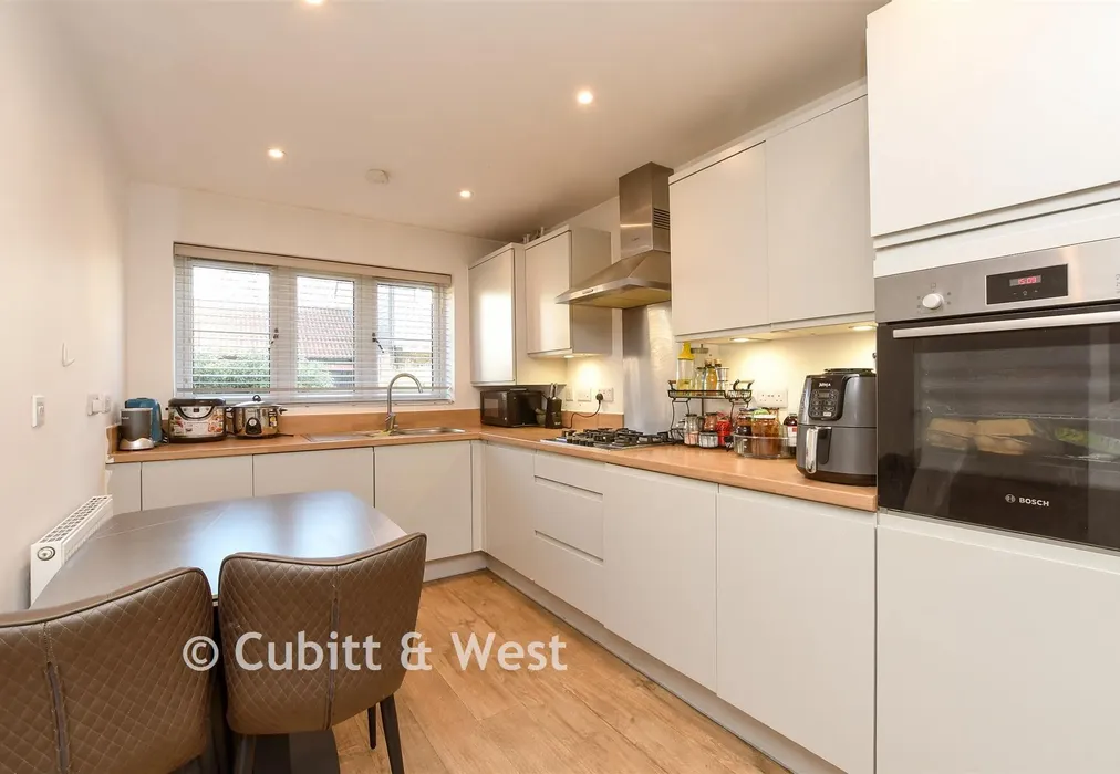 Kitchen/Diner - Tern Avenue, Horsham, West Sussex - Wards of Kent