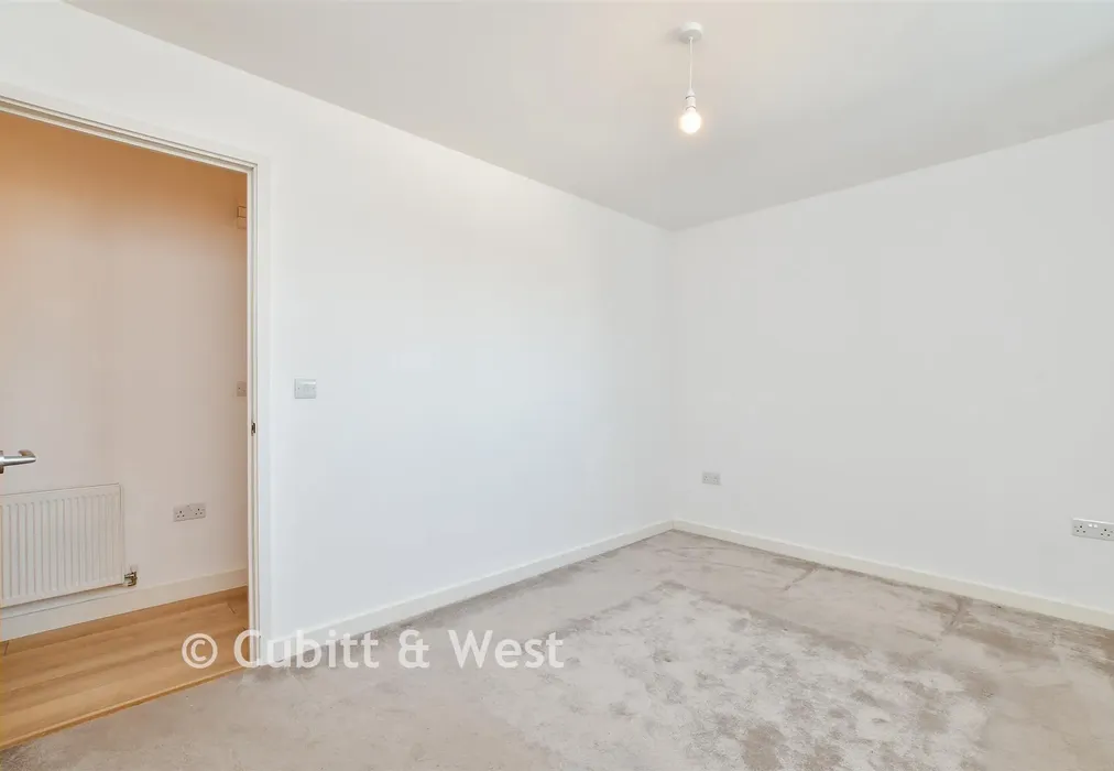 Bedroom 1 - Roman Road, Hove, East Sussex - Wards of Kent
