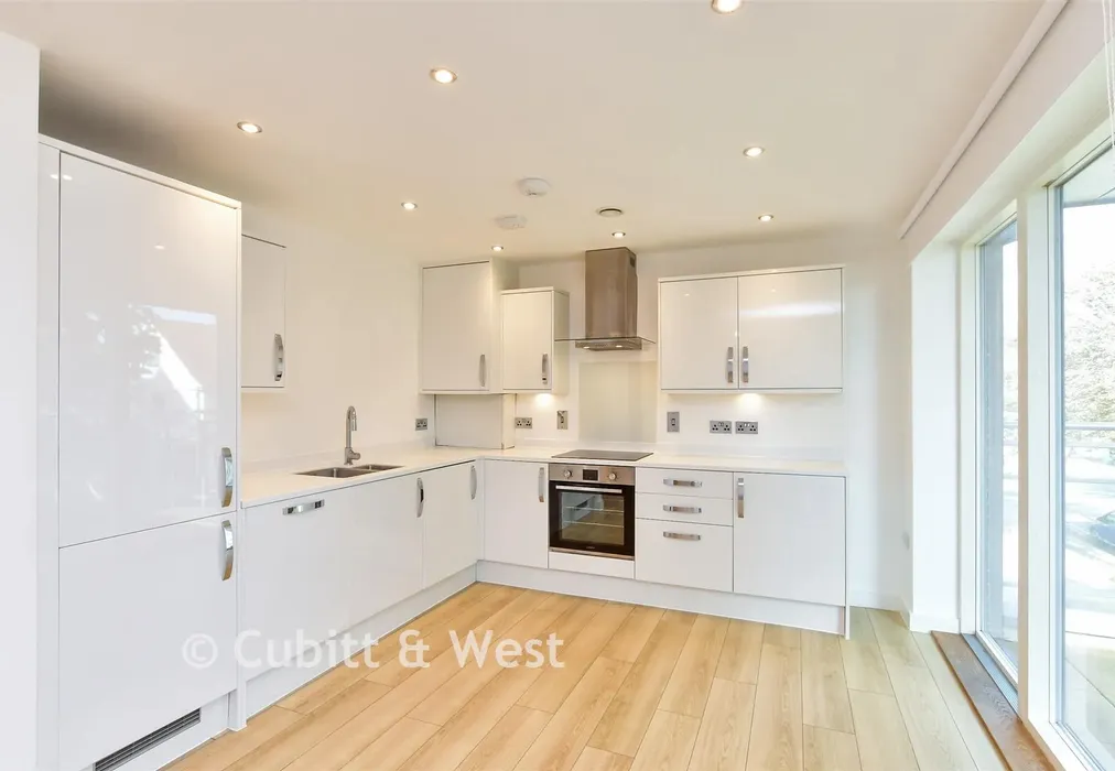 Kitchen - Roman Road, Hove, East Sussex - Wards of Kent