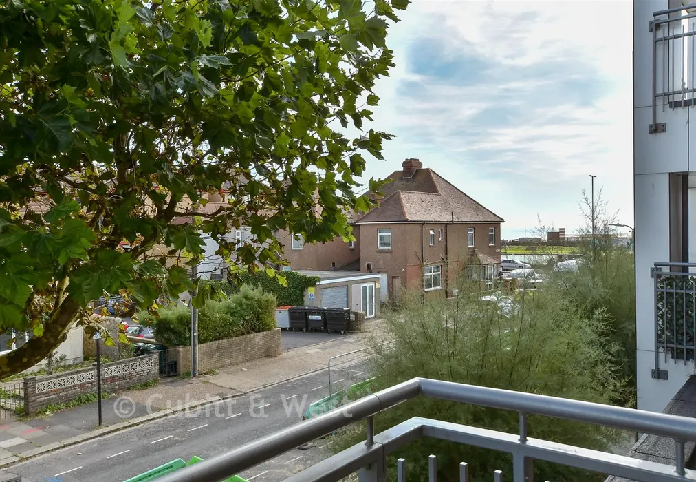 Balcony - Roman Road, Hove, East Sussex - Wards of Kent