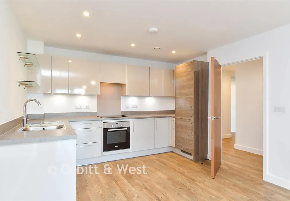 Lounge/ Kitchen/ Diner - Davigdor Road, Hove, East Sussex - Wards of Kent