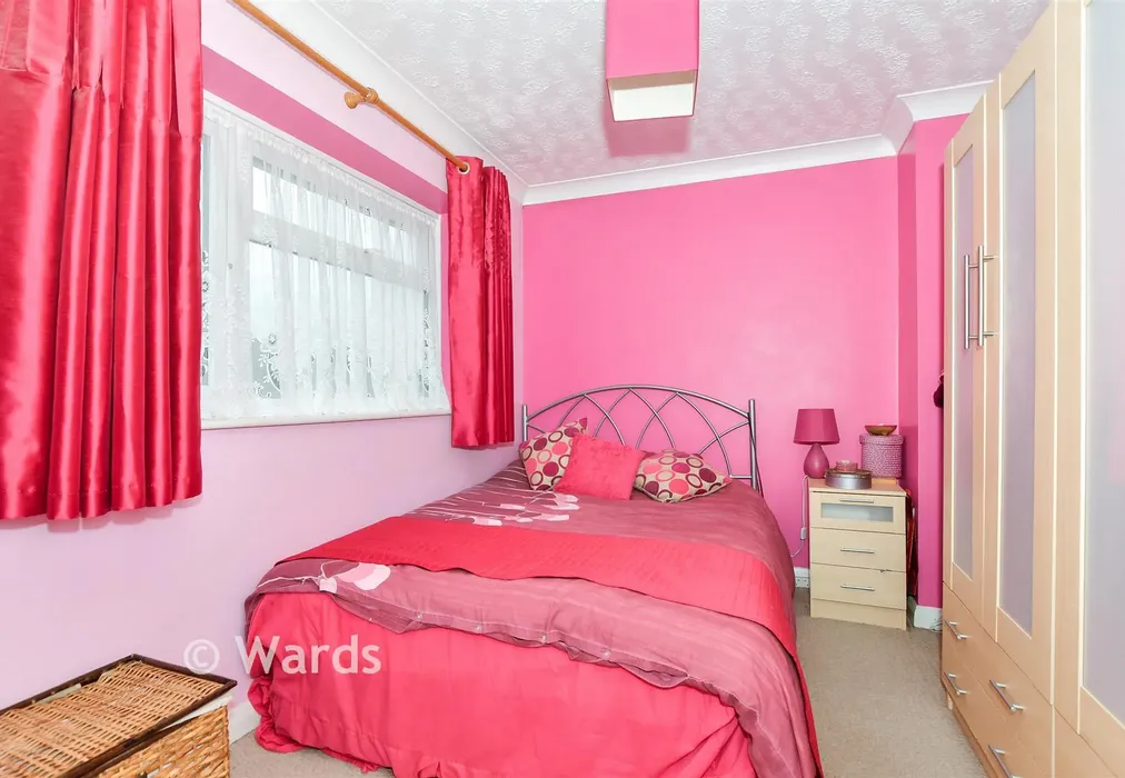 Bedroom 2 - Blackthorn Drive, Larkfield, Aylesford, Kent - Wards of Kent