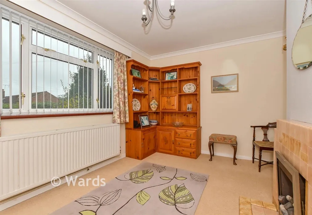 Dining Room - Shrubcote, Tenterden, Kent - Wards of Kent