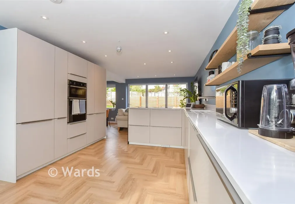 Kitchen - Dover Road, Deal, Kent - Wards of Kent