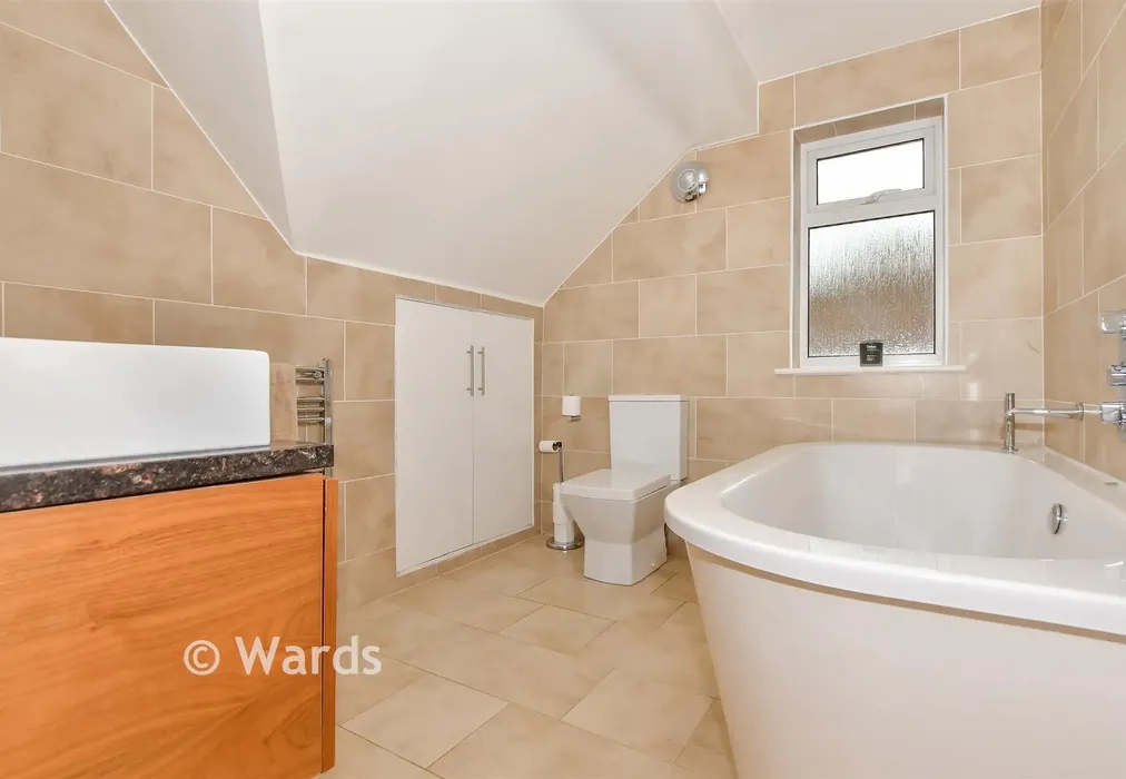 Bathroom - Caring Lane, Bearsted, Maidstone, Kent - Wards of Kent