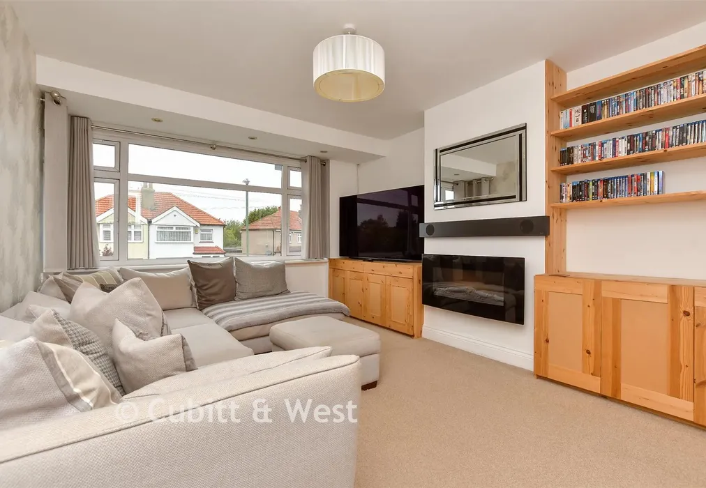 Lounge - Paget Avenue, Sutton, Surrey - Wards of Kent