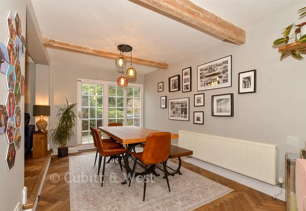 Dining Area - High Street, Dormansland, Surrey - Wards of Kent