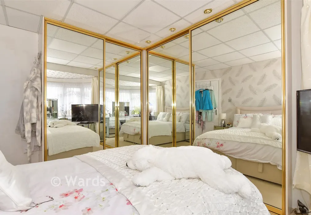 Bedroom 2 - Wrotham Road, Welling, Kent - Wards of Kent