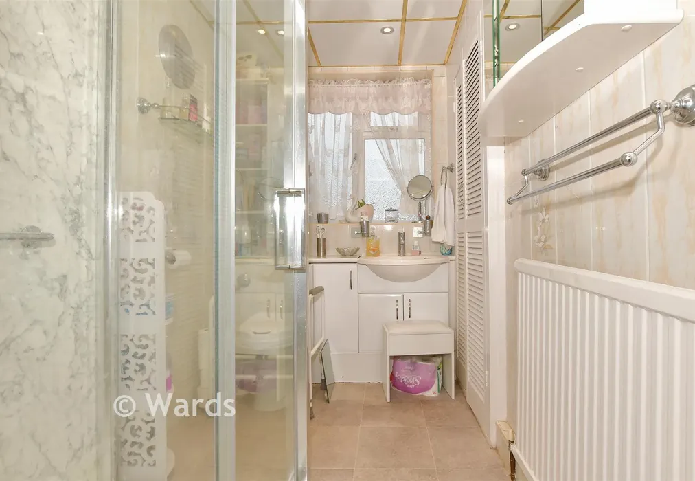 Shower Room - Wrotham Road, Welling, Kent - Wards of Kent