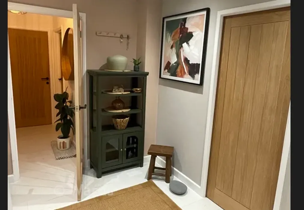 Entrance Hall - The Street, Ulcombe, Maidstone, Kent - Wards of Kent