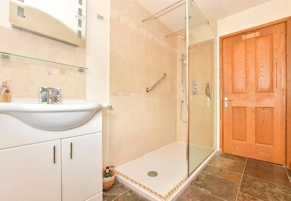 Bathroom - Clover Rise, Whitstable, Kent - Wards of Kent