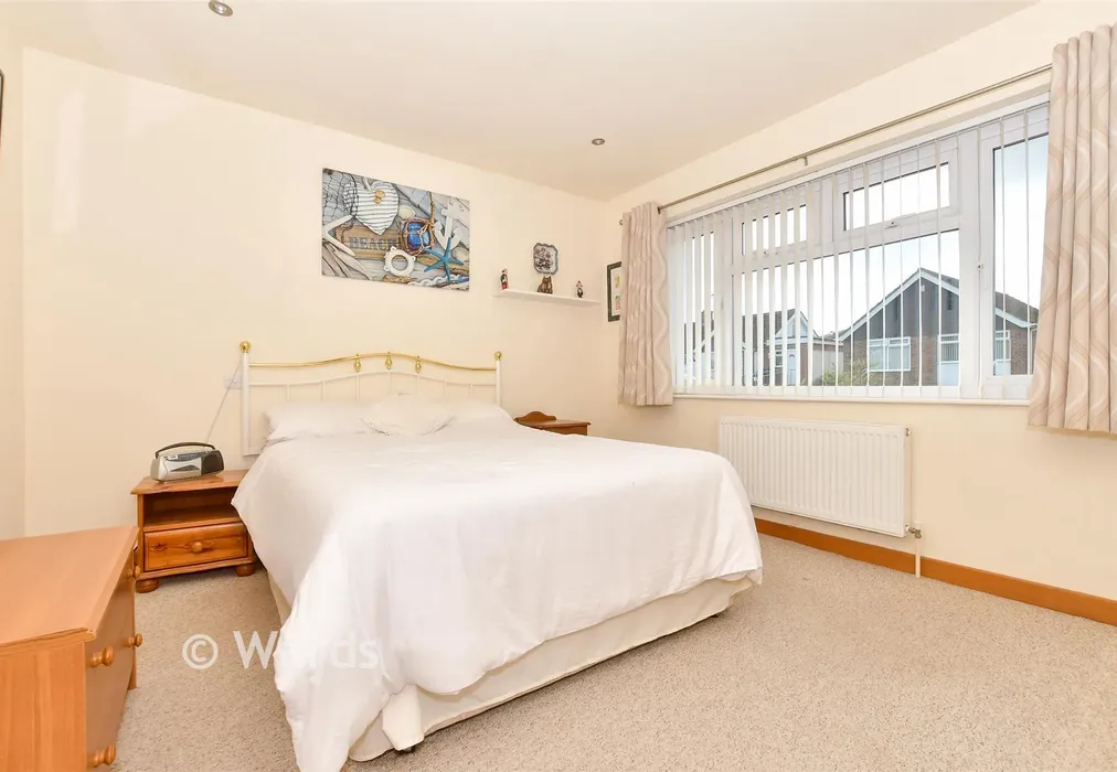 Bedroom 2 - Clover Rise, Whitstable, Kent - Wards of Kent