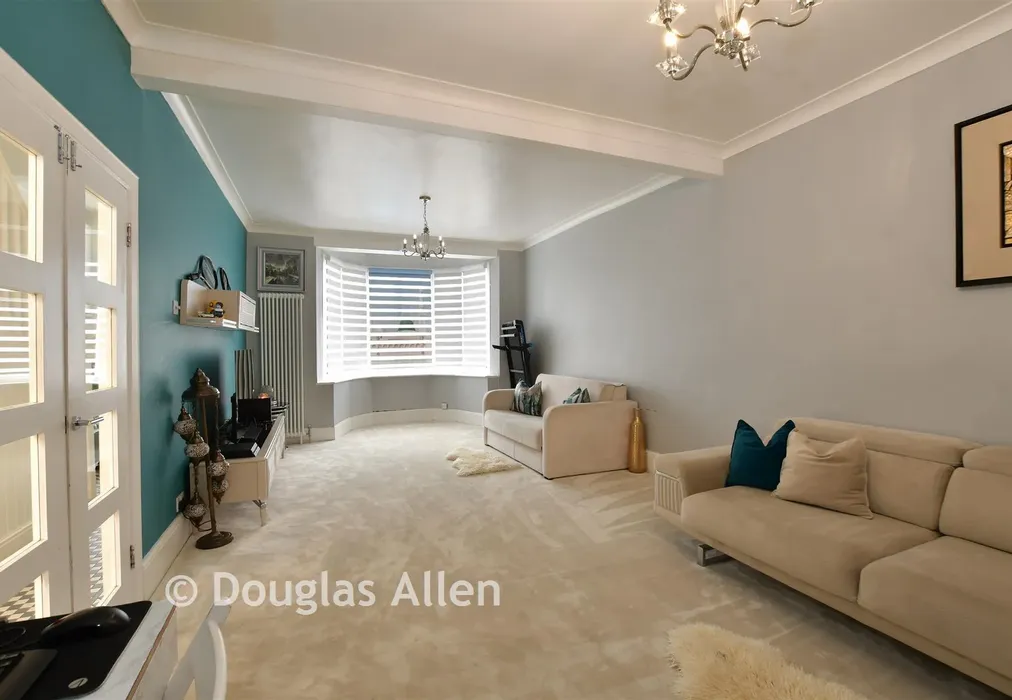 Lounge - Flempton Road, Leyton - Wards of Kent