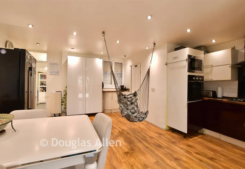 Kitchen/Dining Room - Flempton Road, Leyton - Wards of Kent